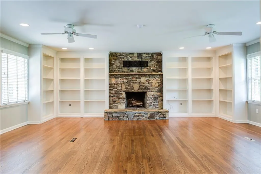 525 Mount Paran Road, Atlanta, Georgia 30327, 3 Bedrooms Bedrooms, ,2 BathroomsBathrooms,Residential,Sold,525 Mount Paran Road,6006045