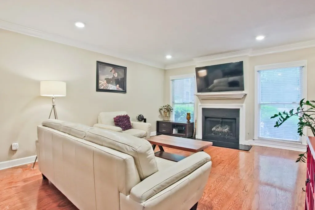 7500 Roswell Road Unit 59, Sandy Springs, Georgia 30350, 2 Bedrooms Bedrooms, ,2 BathroomsBathrooms,Residential,Sold,7500 Roswell Road Unit 59,6880487