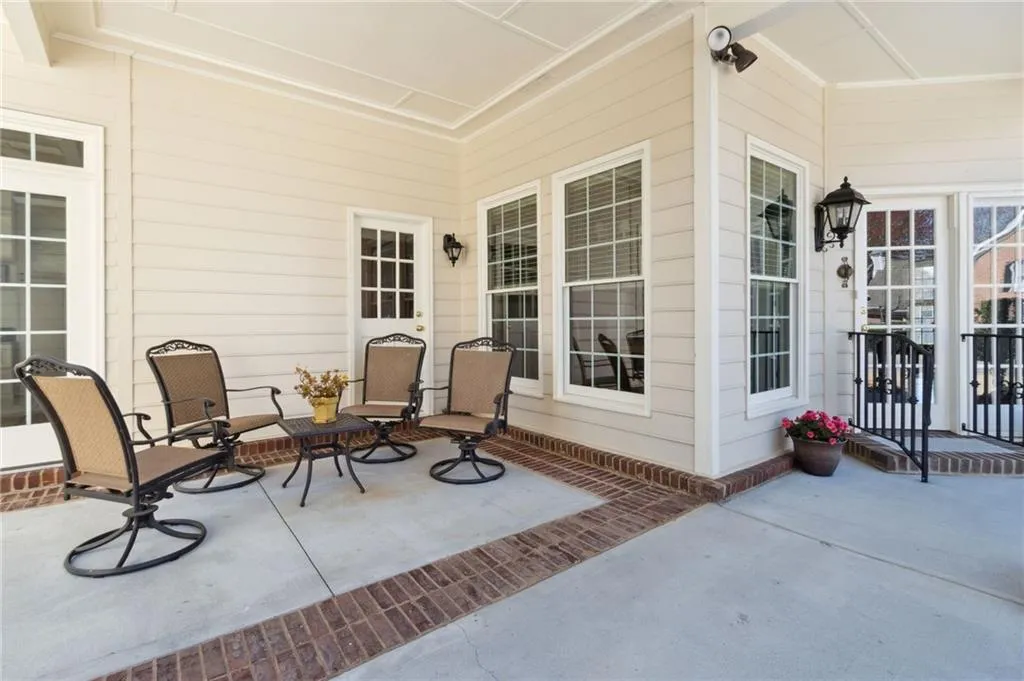 320 Morganshire Place, Atlanta, Georgia 30350, 4 Bedrooms Bedrooms, ,3 BathroomsBathrooms,Residential,Sold,320 Morganshire Place,7540236