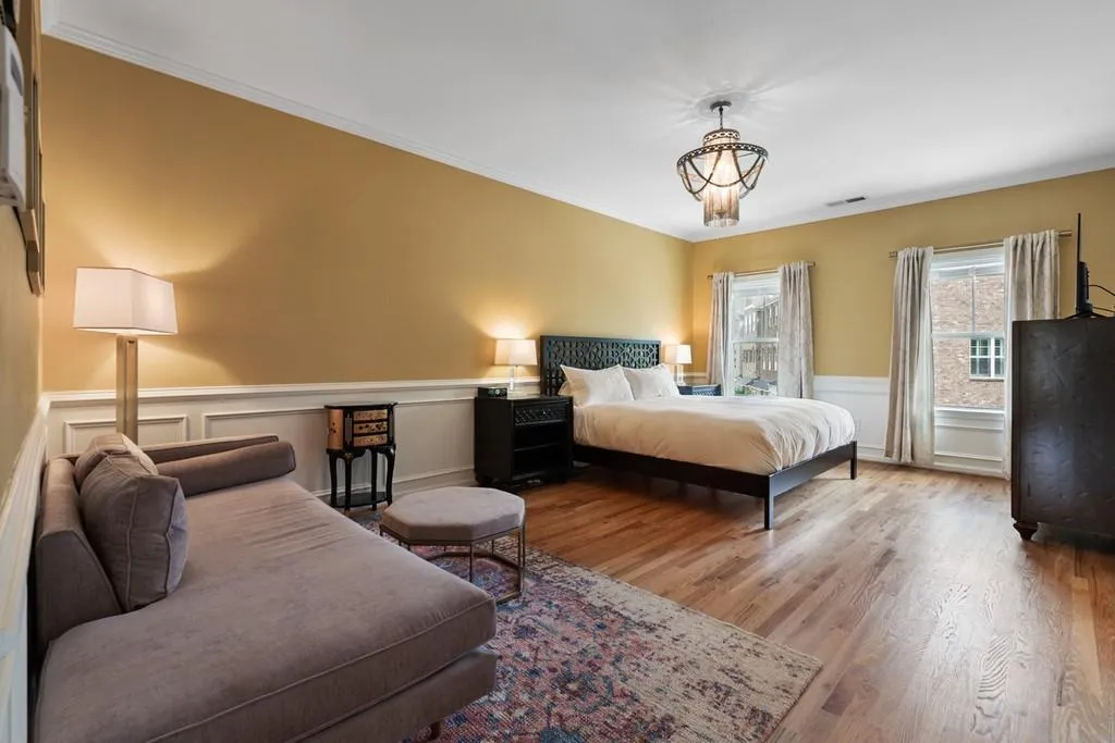 910 Acadiana Drive, Sandy Springs, Georgia 30328, 4 Bedrooms Bedrooms, ,3 BathroomsBathrooms,Residential,Sold,910 Acadiana Drive,6554416