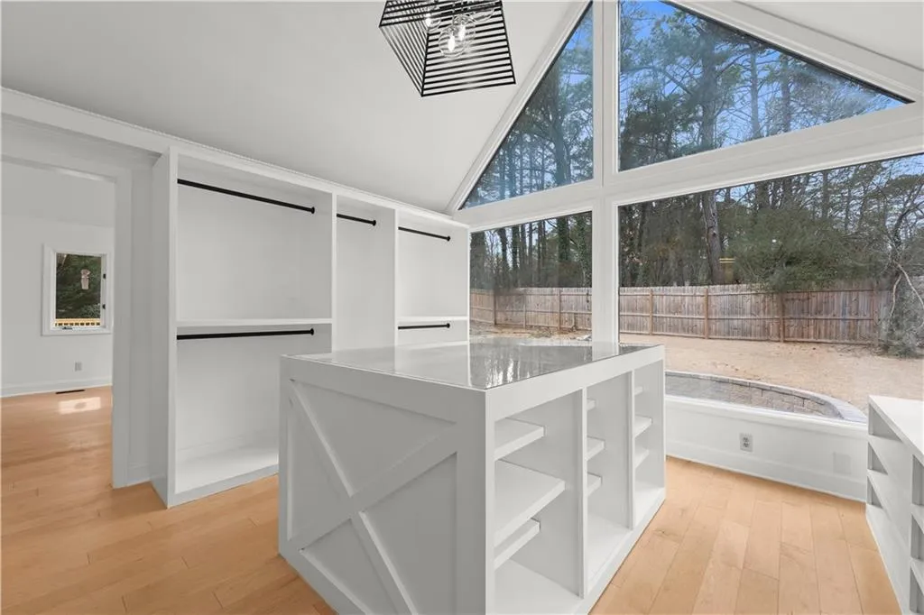 Georgia 30328, ,3 BathroomsBathrooms,Residential,For Sale,7727790