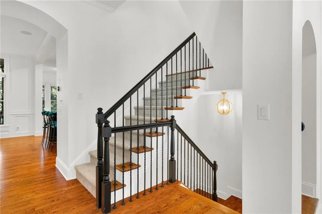Landing and opening to Dining, Kitchen and Sunroom