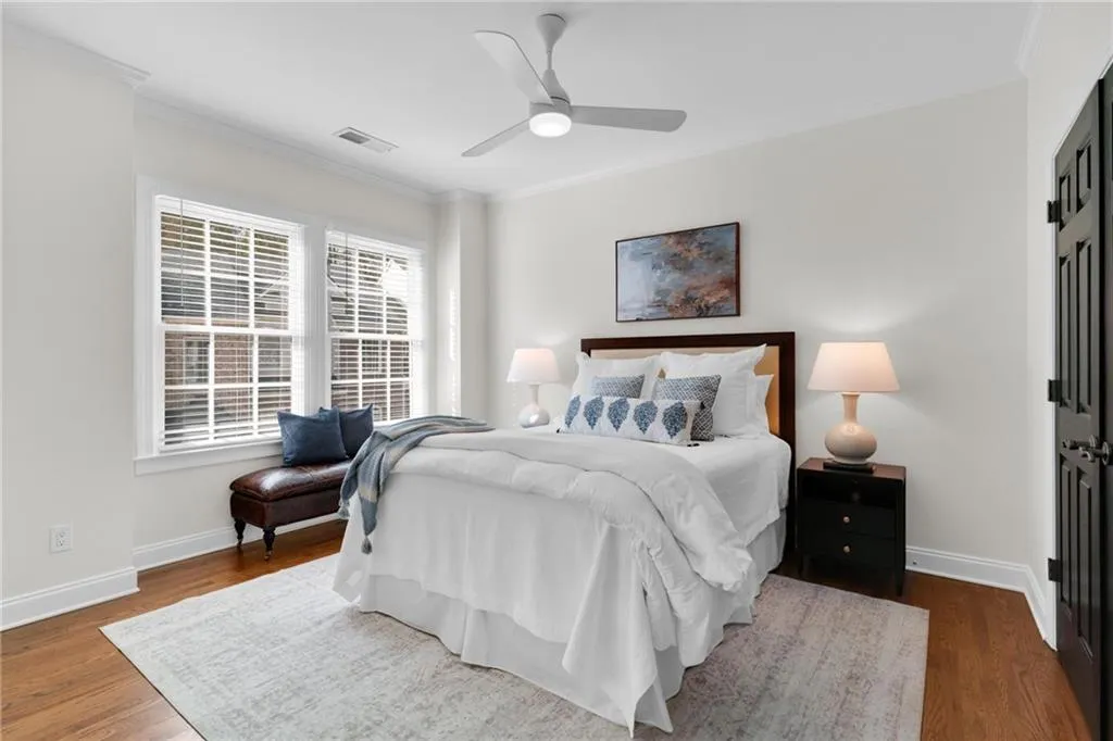 5945 Reddington Way, Atlanta, Georgia 30328, 3 Bedrooms Bedrooms, ,3 BathroomsBathrooms,Residential,For Sale,5945 Reddington Way,7679601