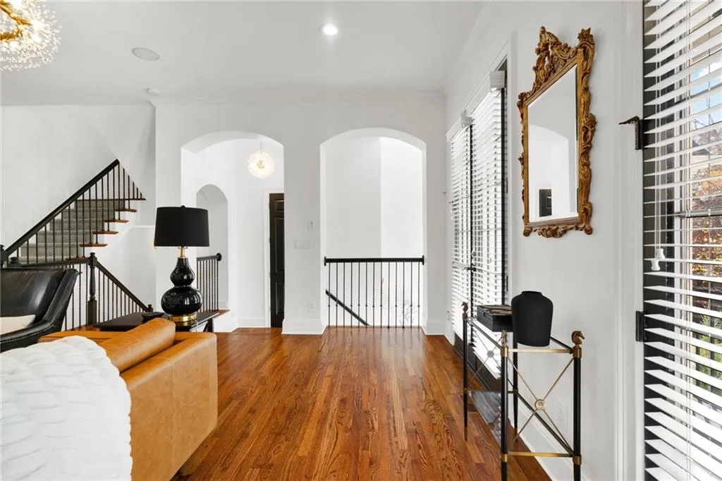 Architectural details - hard to find