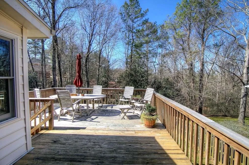 180 Marsh Glen Point, Atlanta, Georgia 30328, 5 Bedrooms Bedrooms, ,4 BathroomsBathrooms,Residential,Sold,180 Marsh Glen Point,5654182