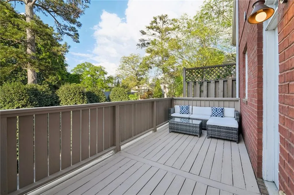 1192 Brookhaven Glen Ne, Atlanta, Georgia 30319, 3 Bedrooms Bedrooms, 0 ,3 BathroomsBathrooms,Residential,For Sale,1192 Brookhaven Glen Ne,7742815