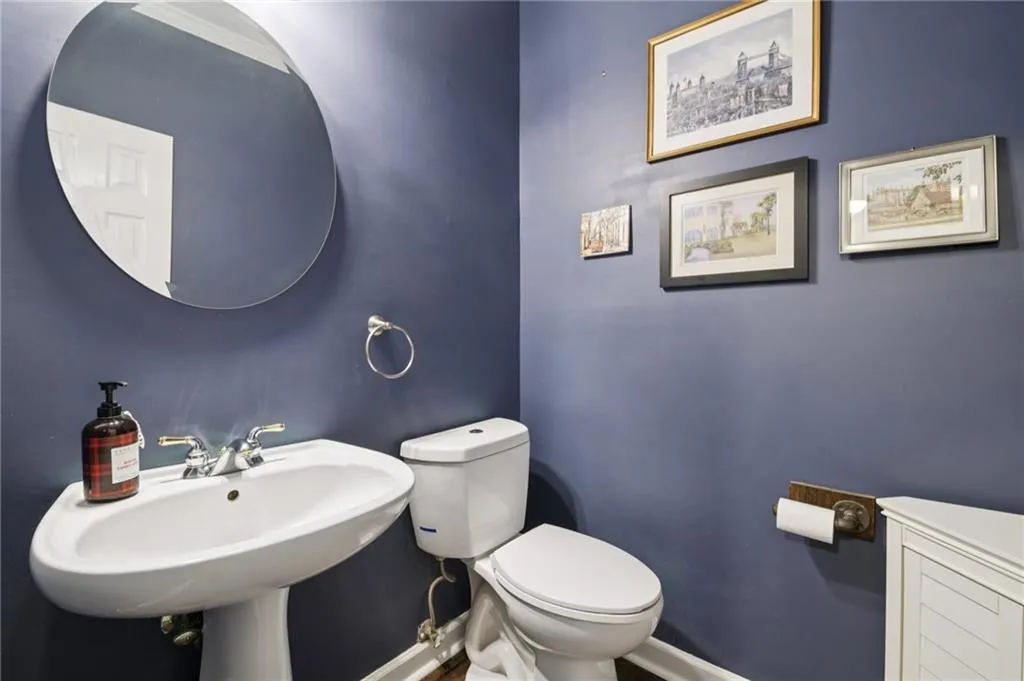 1192 Brookhaven Glen Ne, Atlanta, Georgia 30319, 3 Bedrooms Bedrooms, 0 ,3 BathroomsBathrooms,Residential,For Sale,1192 Brookhaven Glen Ne,7742815