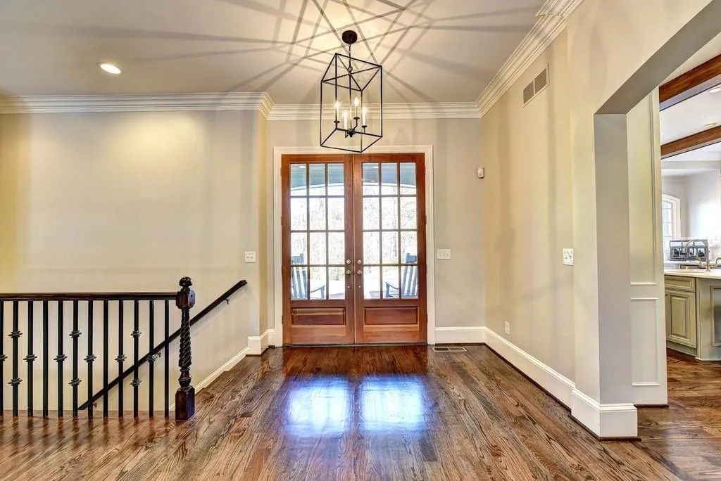 831 North Island Terrace, Atlanta, Georgia 30327, 6 Bedrooms Bedrooms, ,7 BathroomsBathrooms,Residential,Sold,831 North Island Terrace,6684823