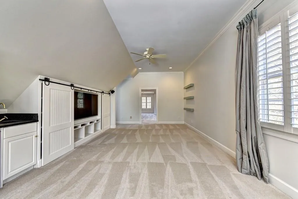 831 North Island Terrace, Atlanta, Georgia 30327, 6 Bedrooms Bedrooms, ,7 BathroomsBathrooms,Residential,Sold,831 North Island Terrace,6684823