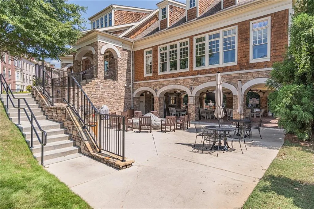 200 River Vista Drive Unit 405, Atlanta, Georgia 30339, 1 Bedroom Bedrooms, ,1 BathroomBathrooms,Residential,Sold,200 River Vista Drive Unit 405,7512454