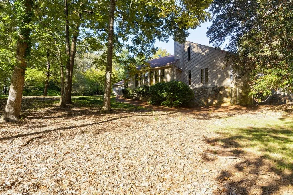 1645 Chevron Way, Sandy Springs, Georgia 30350, 4 Bedrooms Bedrooms, ,4 BathroomsBathrooms,Residential,Sold,1645 Chevron Way,6791721