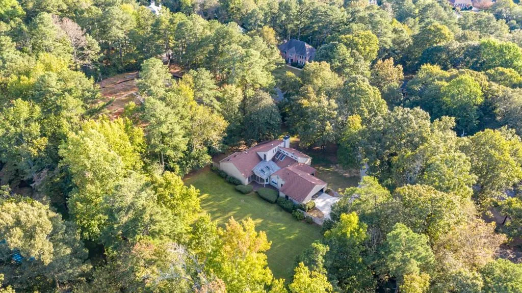 1645 Chevron Way, Sandy Springs, Georgia 30350, 4 Bedrooms Bedrooms, ,4 BathroomsBathrooms,Residential,Sold,1645 Chevron Way,6791721