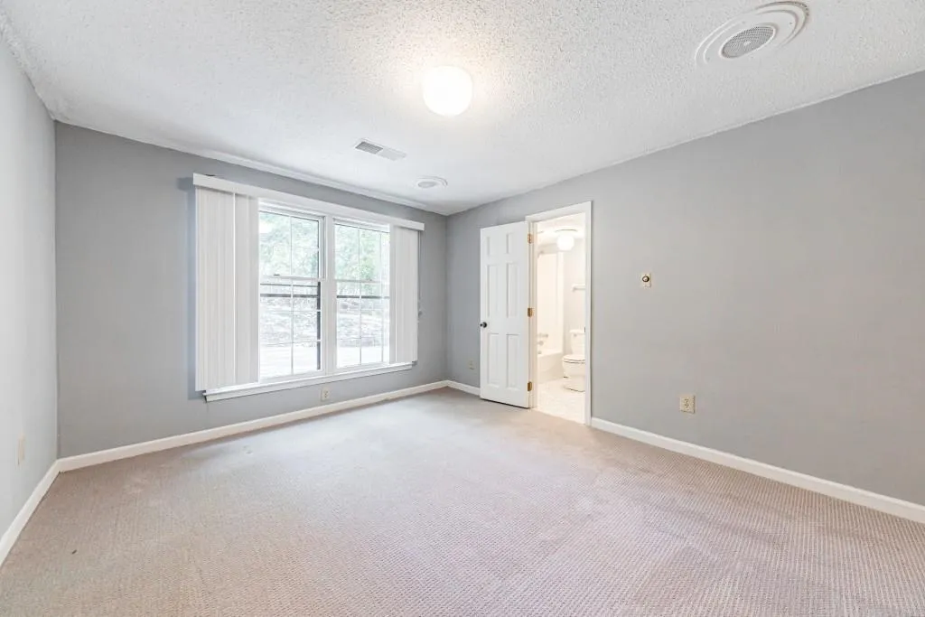 1645 Chevron Way, Sandy Springs, Georgia 30350, 4 Bedrooms Bedrooms, ,4 BathroomsBathrooms,Residential,Sold,1645 Chevron Way,6791721