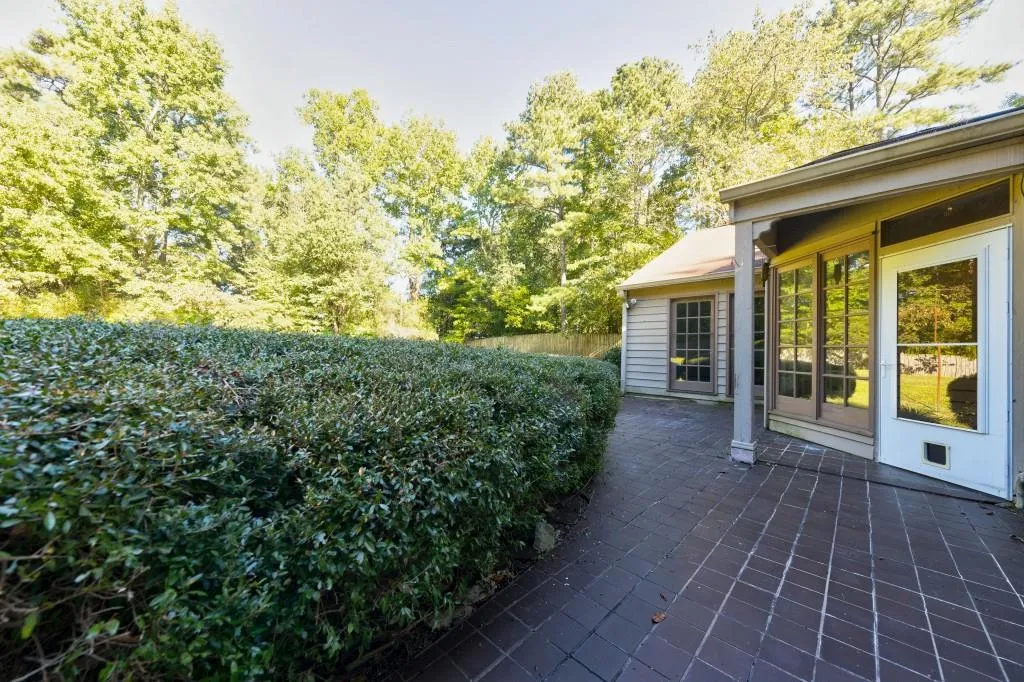 1645 Chevron Way, Sandy Springs, Georgia 30350, 4 Bedrooms Bedrooms, ,4 BathroomsBathrooms,Residential,Sold,1645 Chevron Way,6791721