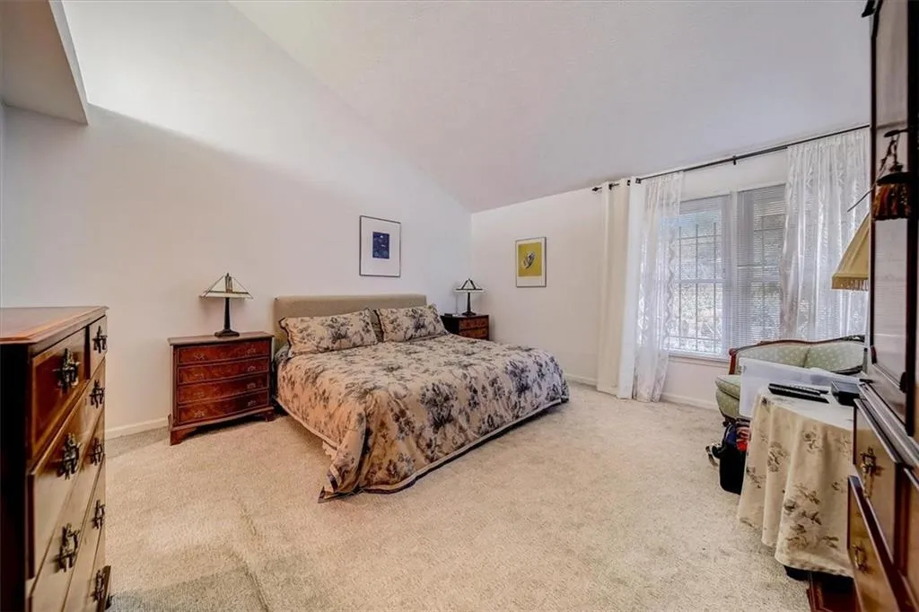 46 Waterford Court, Sandy Springs, Georgia 30328, 2 Bedrooms Bedrooms, ,2 BathroomsBathrooms,Residential,Sold,46 Waterford Court,7090201