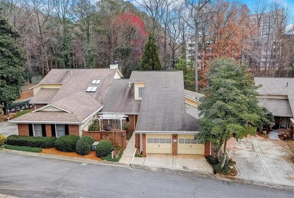 46 Waterford Court, Sandy Springs, Georgia 30328, 2 Bedrooms Bedrooms, ,2 BathroomsBathrooms,Residential,Sold,46 Waterford Court,7090201