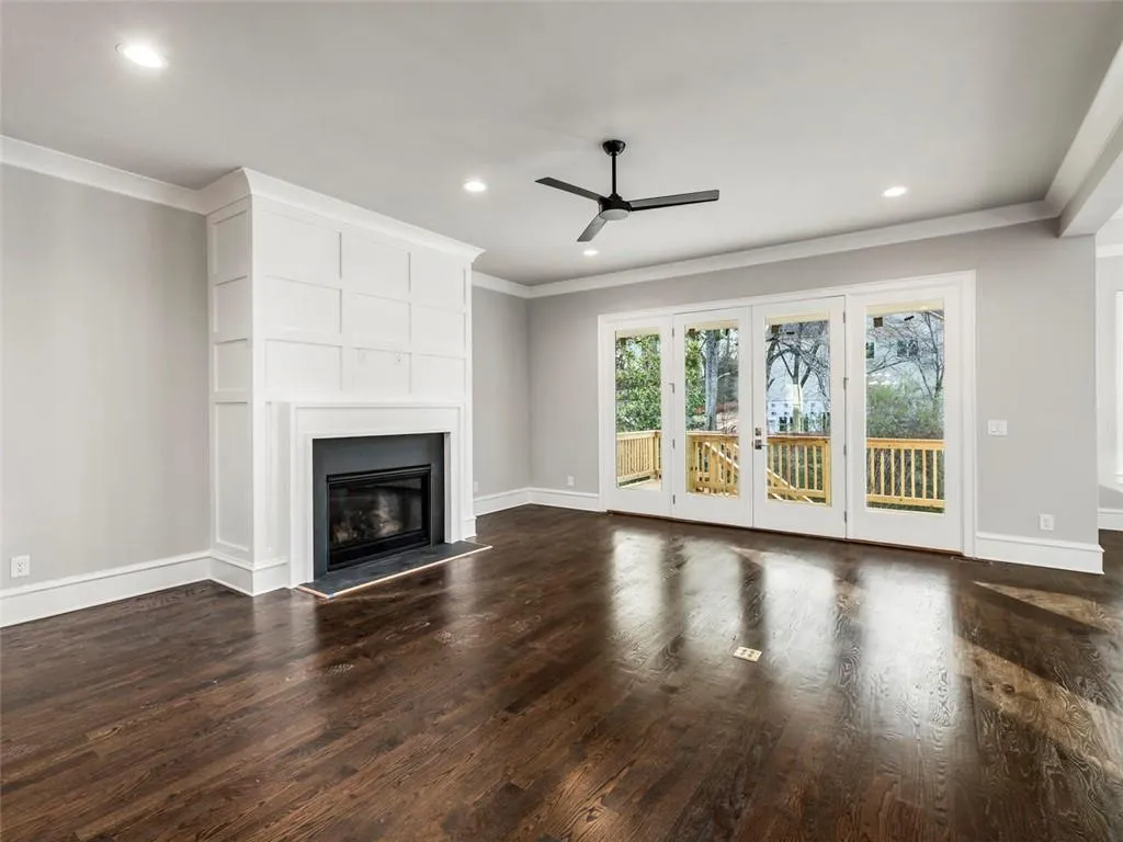 5320 Green Hill Place Ne, Atlanta, Georgia 30342, 5 Bedrooms Bedrooms, ,5 BathroomsBathrooms,Residential,Sold,5320 Green Hill Place Ne,6528475