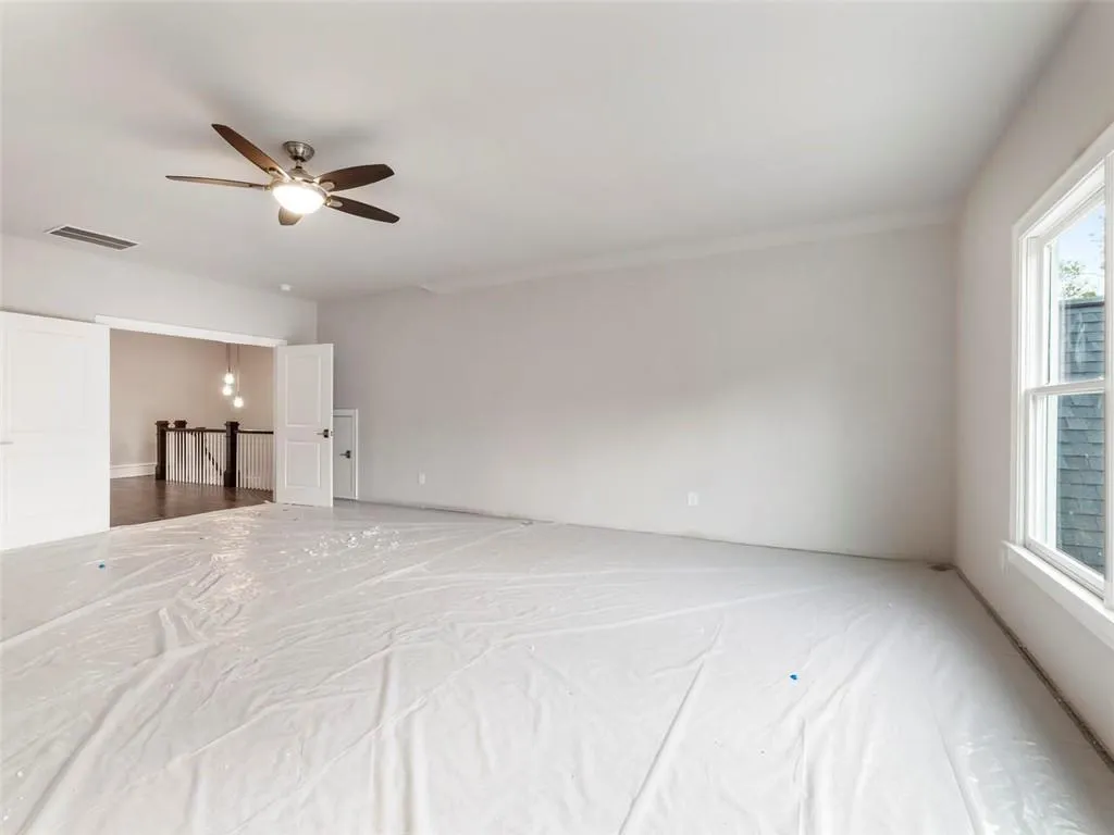 5320 Green Hill Place Ne, Atlanta, Georgia 30342, 5 Bedrooms Bedrooms, ,5 BathroomsBathrooms,Residential,Sold,5320 Green Hill Place Ne,6528475