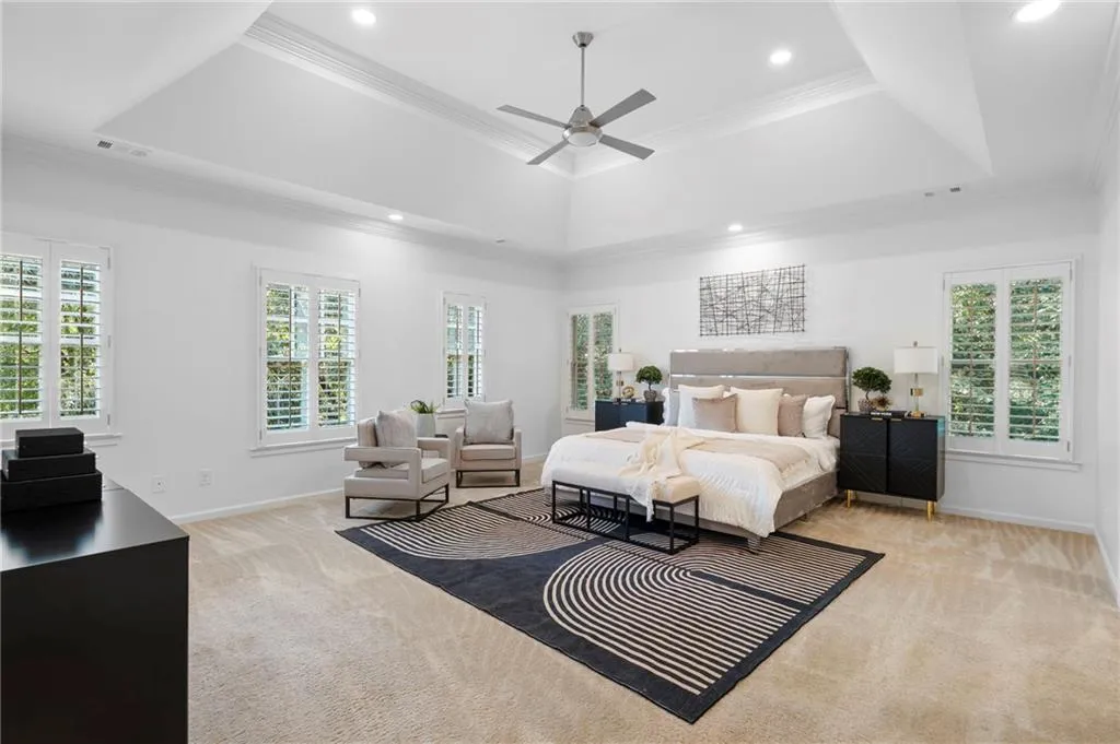 16 foot ceilings in Primary bedroom