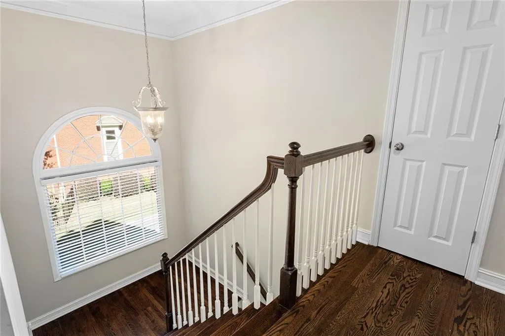 7275 Village Creek Trace, Atlanta, Georgia 30328, 4 Bedrooms Bedrooms, ,3 BathroomsBathrooms,Residential,Sold,7275 Village Creek Trace,6971127