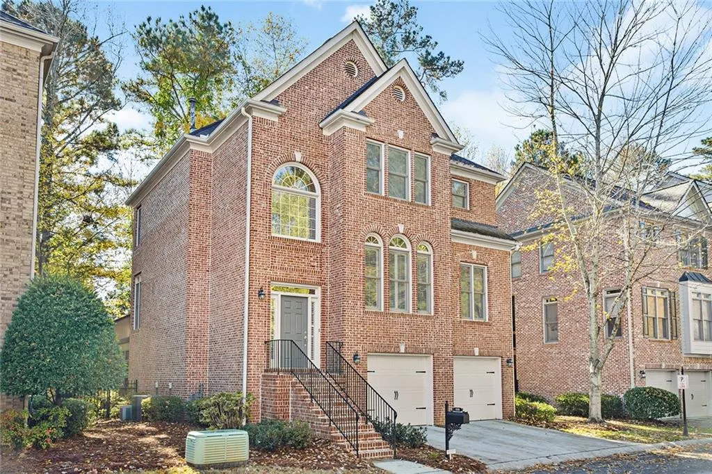 7275 Village Creek Trace, Atlanta, Georgia 30328, 4 Bedrooms Bedrooms, ,3 BathroomsBathrooms,Residential,Sold,7275 Village Creek Trace,6971127