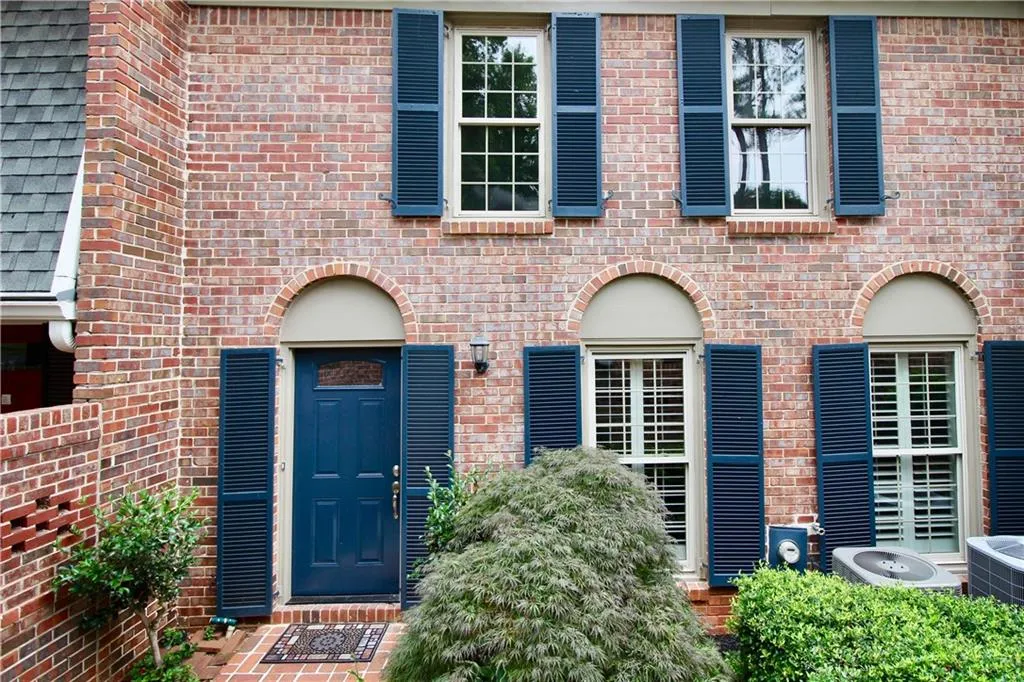 370 The Chace, Atlanta, Georgia 30328, 4 Bedrooms Bedrooms, ,3 BathroomsBathrooms,Residential,Sold,370 The Chace,6566026