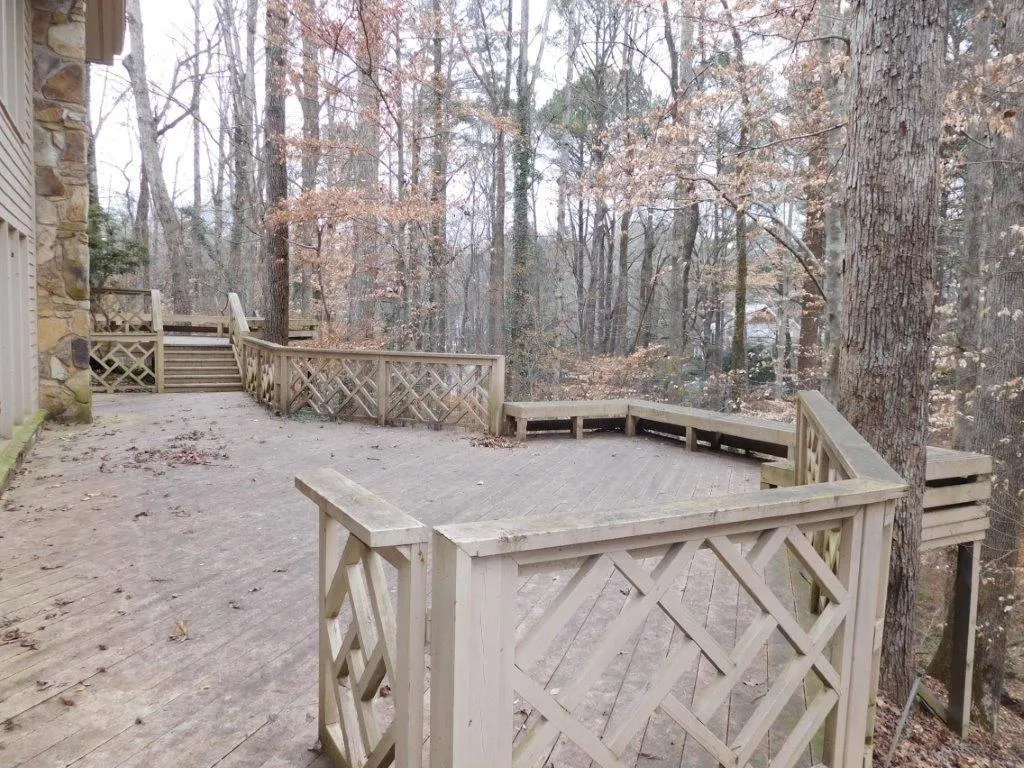 5725 Winterthur Lane, Sandy Springs, Georgia 30328, 5 Bedrooms Bedrooms, ,4 BathroomsBathrooms,Residential,Sold,5725 Winterthur Lane,5637583