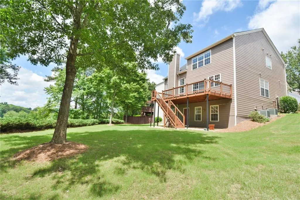 2572 Alvecot Circle Se, Atlanta, Georgia 30339, 5 Bedrooms Bedrooms, ,2 BathroomsBathrooms,Residential,Sold,2572 Alvecot Circle Se,6015396
