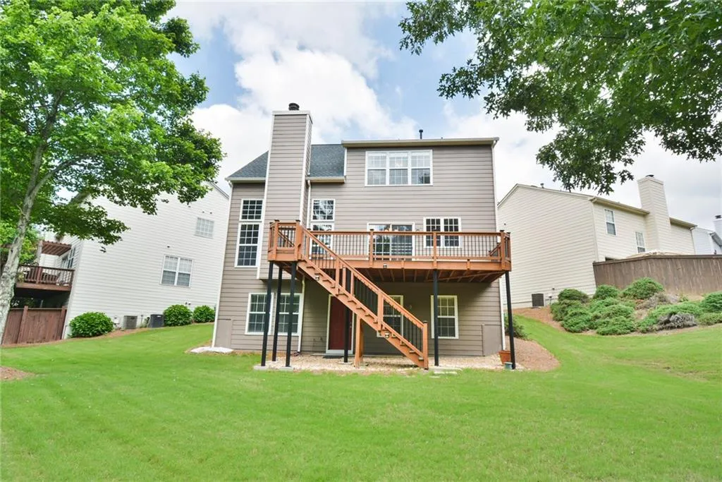 2572 Alvecot Circle Se, Atlanta, Georgia 30339, 5 Bedrooms Bedrooms, ,2 BathroomsBathrooms,Residential,Sold,2572 Alvecot Circle Se,6015396