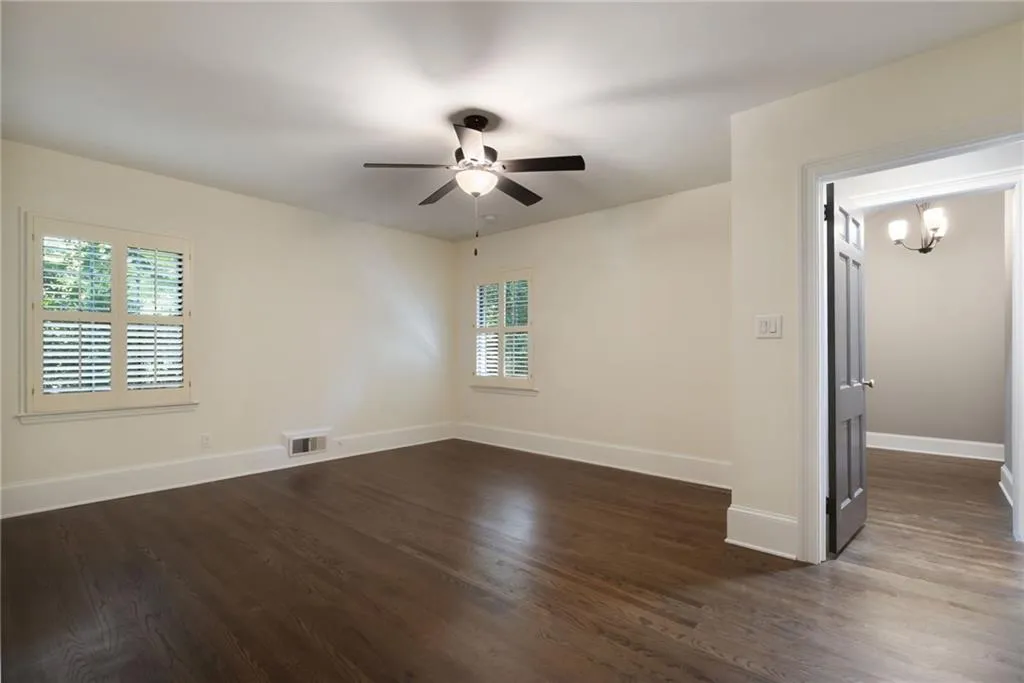 924 Peachtree Battle Avenue Nw, Atlanta, Georgia 30327, 5 Bedrooms Bedrooms, ,3 BathroomsBathrooms,Residential,For Sale,924 Peachtree Battle Avenue Nw,7615737