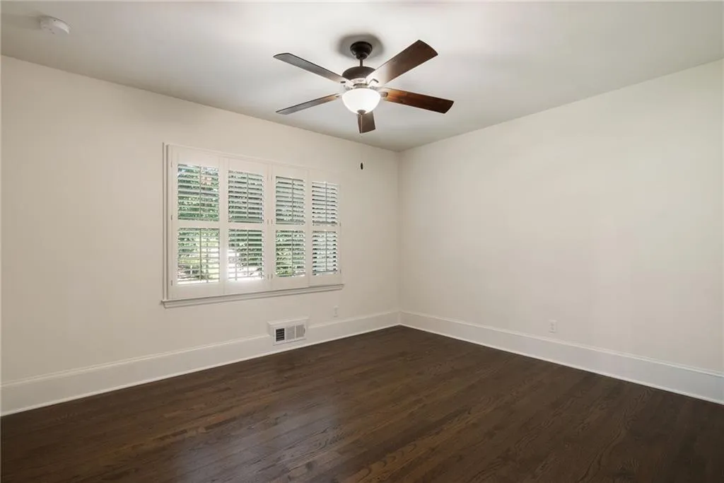 924 Peachtree Battle Avenue Nw, Atlanta, Georgia 30327, 5 Bedrooms Bedrooms, ,3 BathroomsBathrooms,Residential,For Sale,924 Peachtree Battle Avenue Nw,7615737