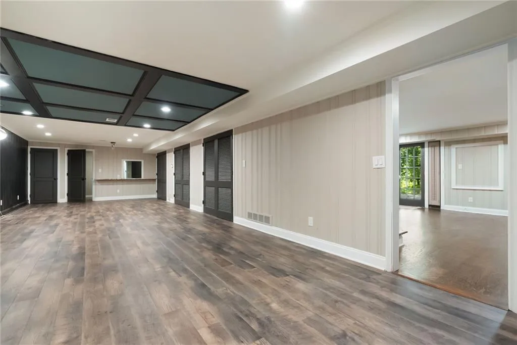 924 Peachtree Battle Avenue Nw, Atlanta, Georgia 30327, 5 Bedrooms Bedrooms, ,3 BathroomsBathrooms,Residential,For Sale,924 Peachtree Battle Avenue Nw,7615737