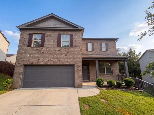 611 Dodson Lake Court, Fairburn, Georgia 30213