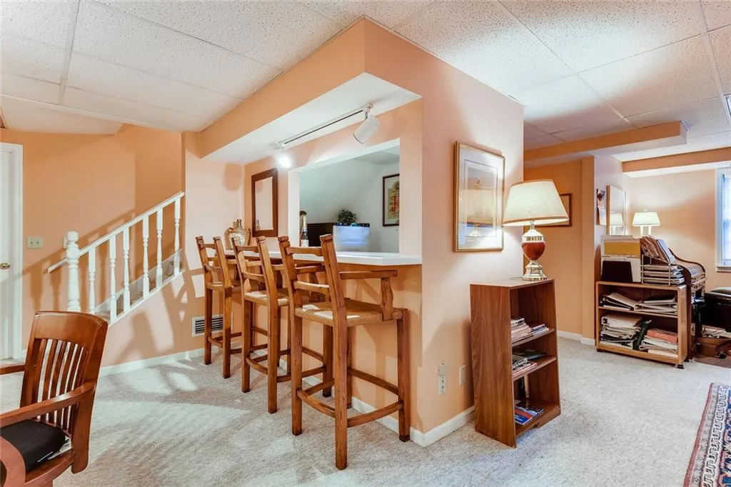 575 Spindlewick Drive, Sandy Springs, Georgia 30350, 4 Bedrooms Bedrooms, ,3 BathroomsBathrooms,Residential,Sold,575 Spindlewick Drive,6809138