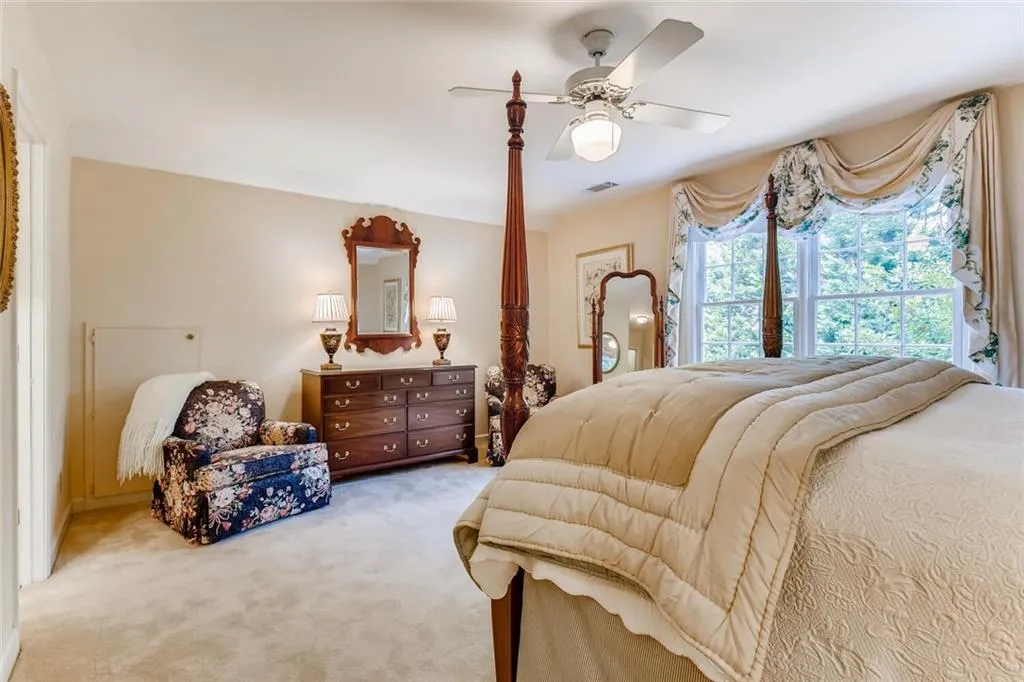 575 Spindlewick Drive, Sandy Springs, Georgia 30350, 4 Bedrooms Bedrooms, ,3 BathroomsBathrooms,Residential,Sold,575 Spindlewick Drive,6809138