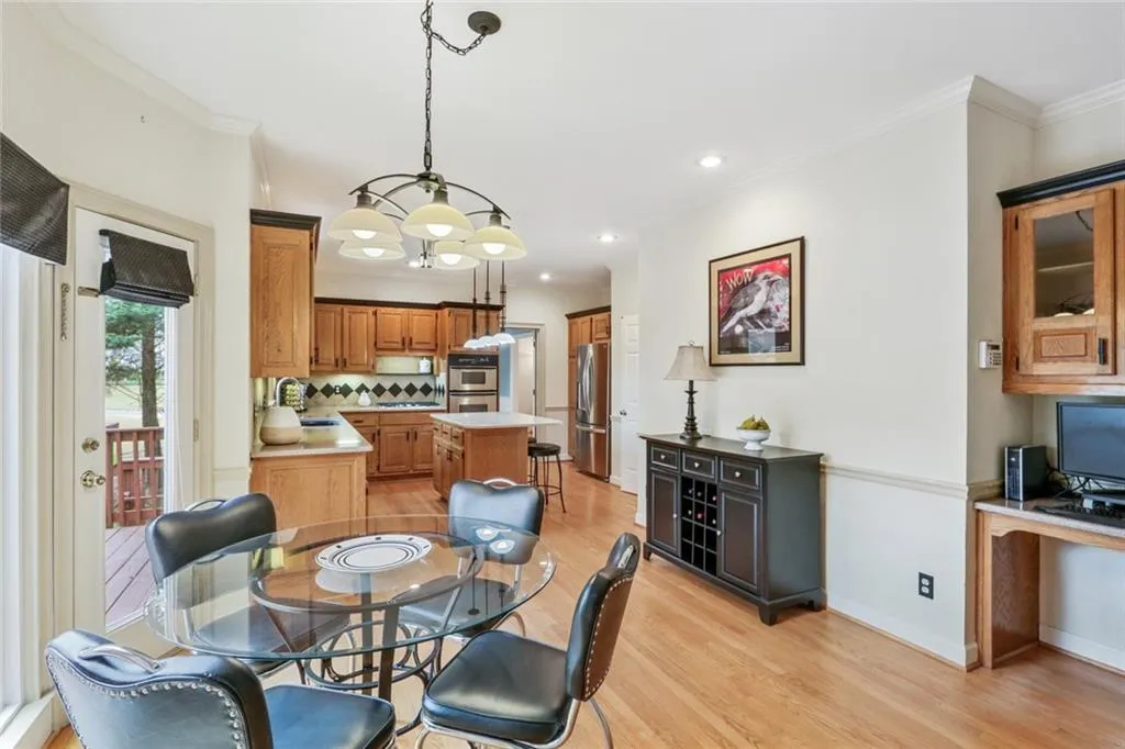 2160 Dunwoody Heritage Drive, Sandy Springs, Georgia 30350, 5 Bedrooms Bedrooms, ,3 BathroomsBathrooms,Residential,Sold,2160 Dunwoody Heritage Drive,7017800