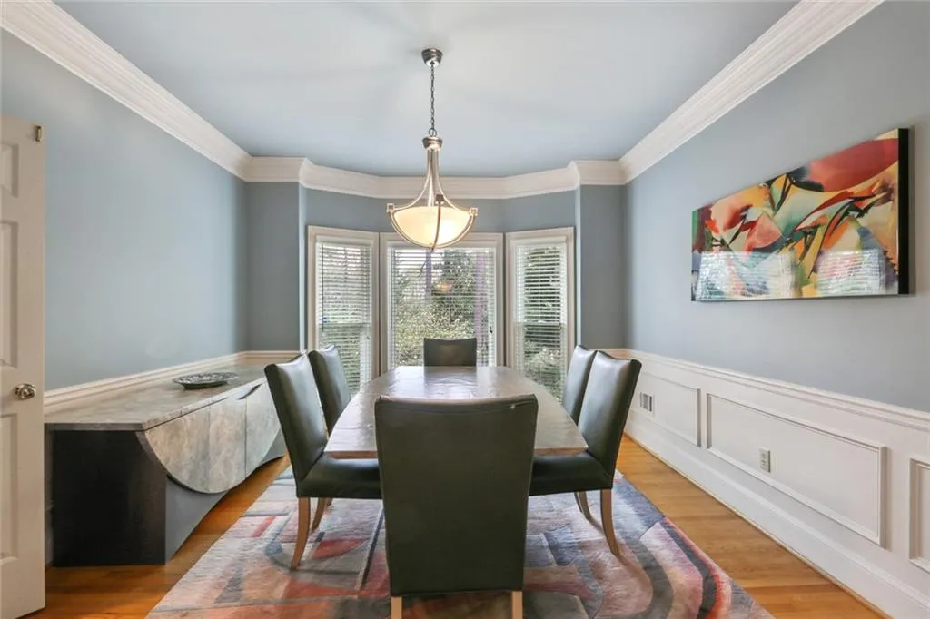 2160 Dunwoody Heritage Drive, Sandy Springs, Georgia 30350, 5 Bedrooms Bedrooms, ,3 BathroomsBathrooms,Residential,Sold,2160 Dunwoody Heritage Drive,7017800