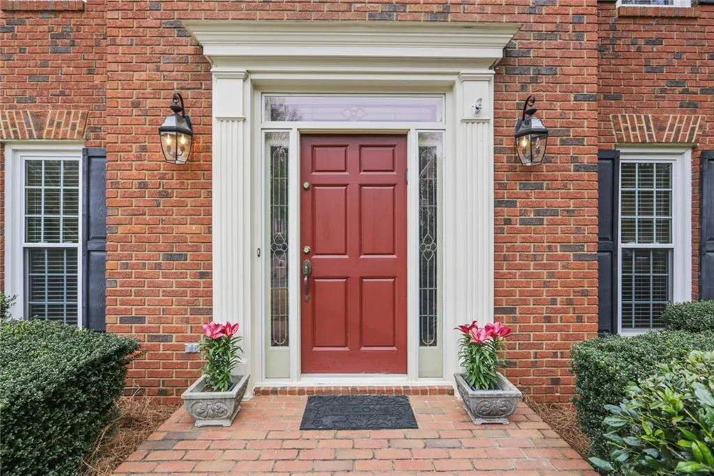 2160 Dunwoody Heritage Drive, Sandy Springs, Georgia 30350, 5 Bedrooms Bedrooms, ,3 BathroomsBathrooms,Residential,Sold,2160 Dunwoody Heritage Drive,7017800