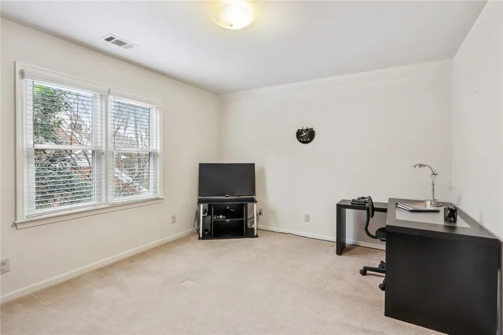 2160 Dunwoody Heritage Drive, Sandy Springs, Georgia 30350, 5 Bedrooms Bedrooms, ,3 BathroomsBathrooms,Residential,Sold,2160 Dunwoody Heritage Drive,7017800