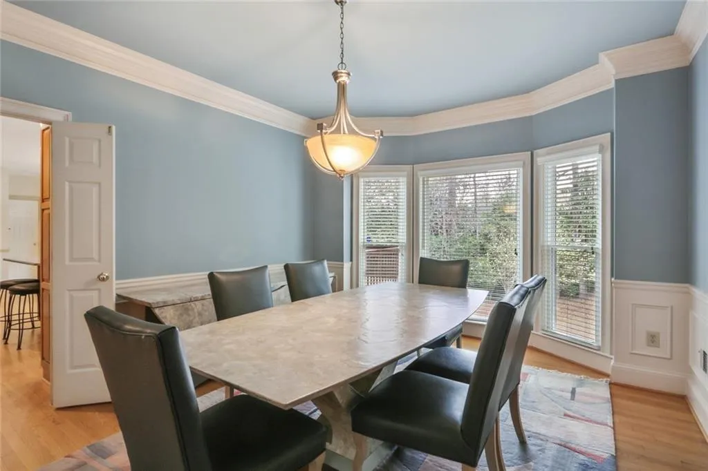 2160 Dunwoody Heritage Drive, Sandy Springs, Georgia 30350, 5 Bedrooms Bedrooms, ,3 BathroomsBathrooms,Residential,Sold,2160 Dunwoody Heritage Drive,7017800