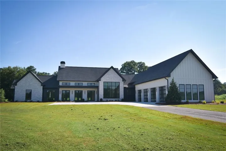 1825 Andora Court, Bishop, Georgia 30621