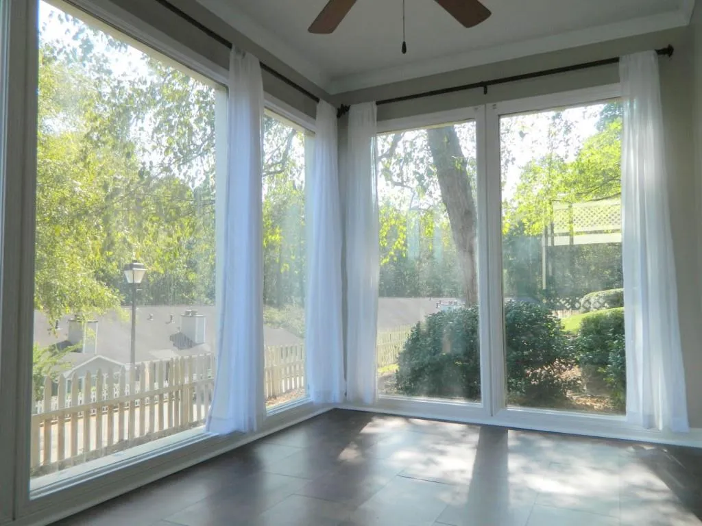 1106 Natchez Trace, Atlanta, Georgia 30350, 2 Bedrooms Bedrooms, ,1 BathroomBathrooms,Residential,Sold,1106 Natchez Trace,6908783