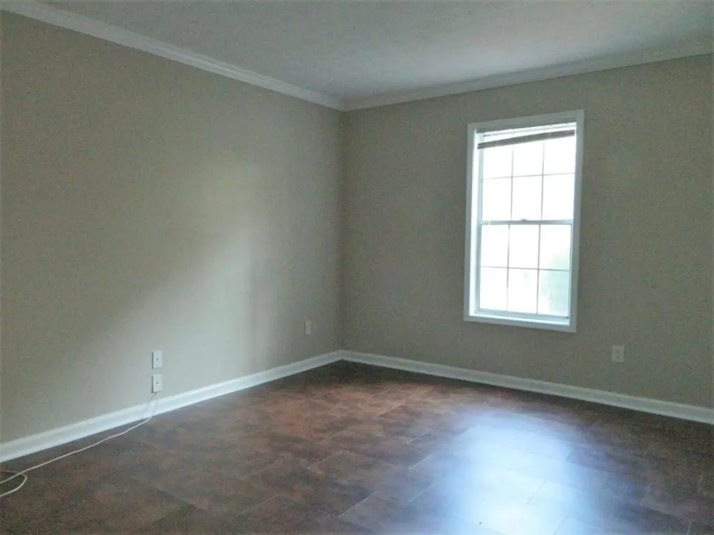 1106 Natchez Trace, Atlanta, Georgia 30350, 2 Bedrooms Bedrooms, ,1 BathroomBathrooms,Residential,Sold,1106 Natchez Trace,6908783