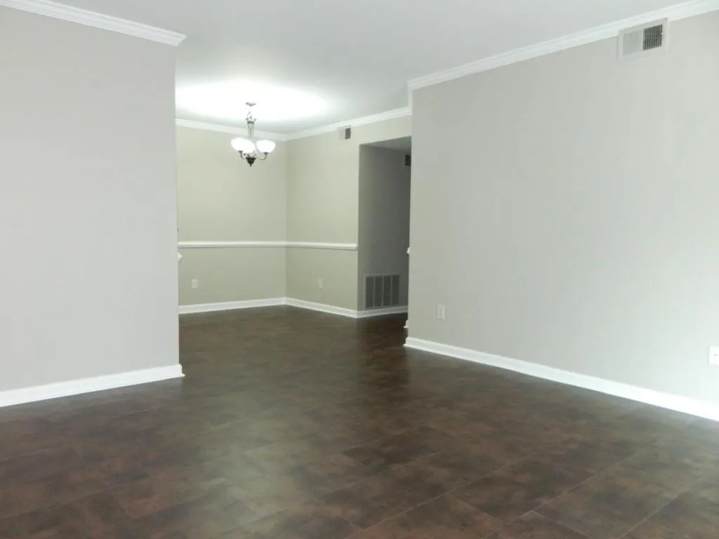 1106 Natchez Trace, Atlanta, Georgia 30350, 2 Bedrooms Bedrooms, ,1 BathroomBathrooms,Residential,Sold,1106 Natchez Trace,6908783