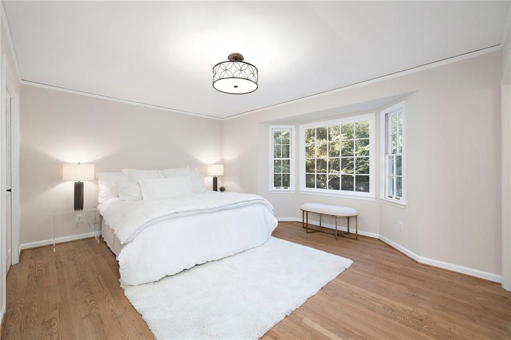 7330 Hunters Branch Drive NE, Atlanta, Georgia 30328, 4 Bedrooms Bedrooms, ,2 BathroomsBathrooms,Residential,Sold,7330 Hunters Branch Drive NE,7287835