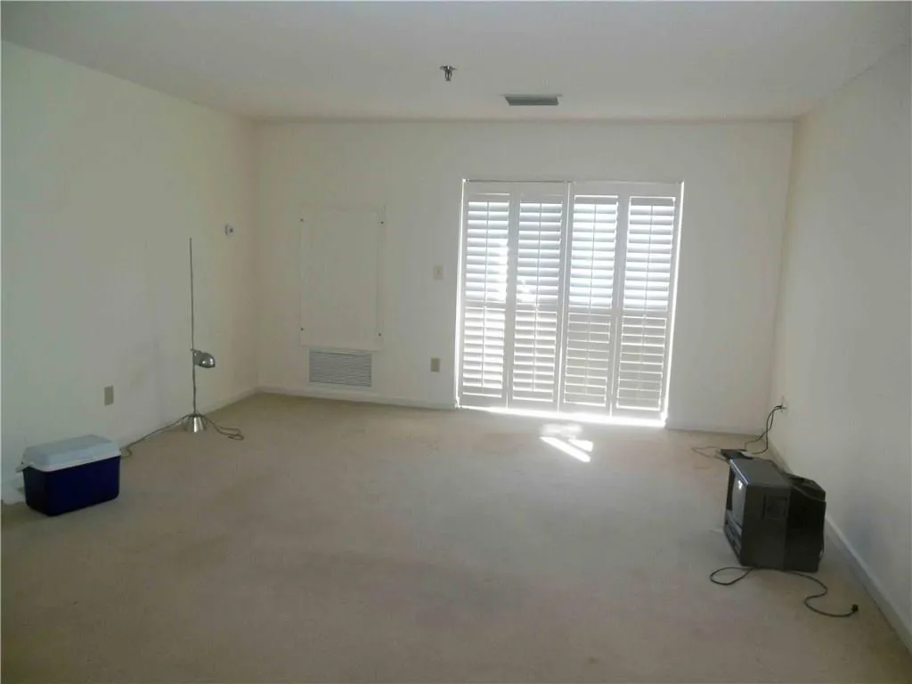 300 Johnson Ferry Road Ne Unit B814, Atlanta, Georgia 30328, 2 Bedrooms Bedrooms, ,2 BathroomsBathrooms,Residential,Sold,300 Johnson Ferry Road Ne Unit B814,5823565