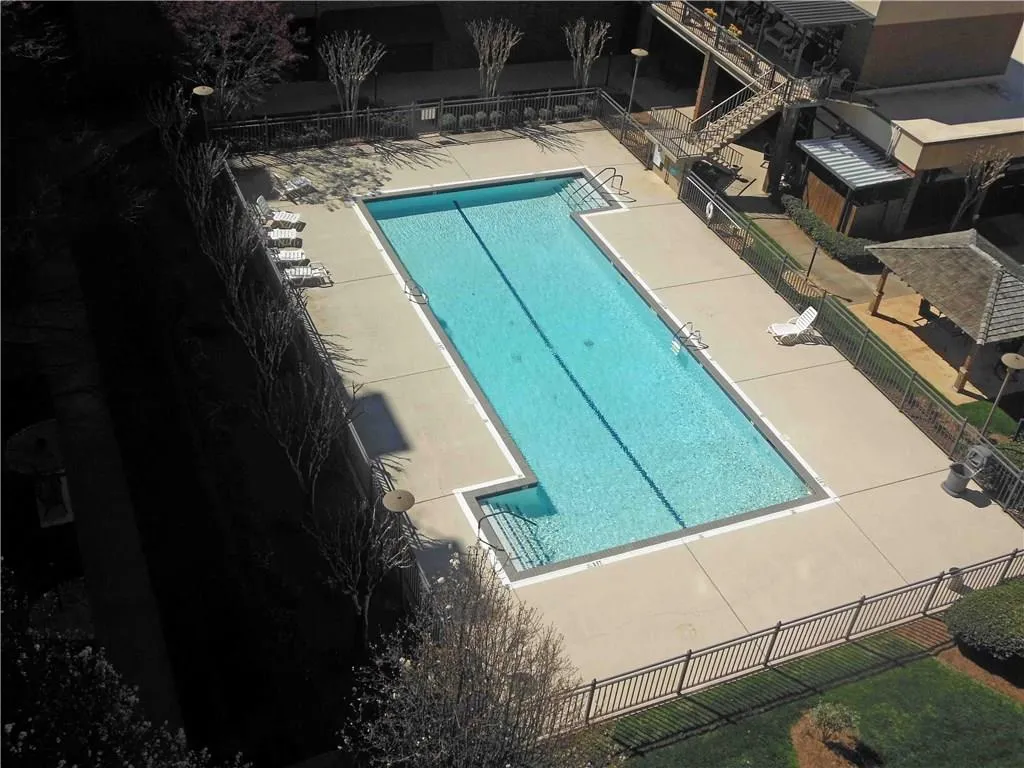 300 Johnson Ferry Road Ne Unit B814, Atlanta, Georgia 30328, 2 Bedrooms Bedrooms, ,2 BathroomsBathrooms,Residential,Sold,300 Johnson Ferry Road Ne Unit B814,5823565
