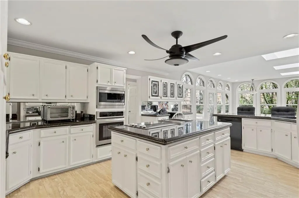 590 Valley Hall Drive, Sandy Springs, Georgia 30350, 4 Bedrooms Bedrooms, ,4 BathroomsBathrooms,Residential,Sold,590 Valley Hall Drive,6857372