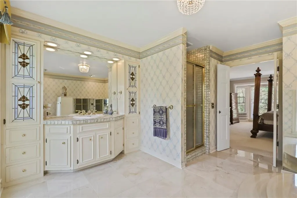590 Valley Hall Drive, Sandy Springs, Georgia 30350, 4 Bedrooms Bedrooms, ,4 BathroomsBathrooms,Residential,Sold,590 Valley Hall Drive,6857372