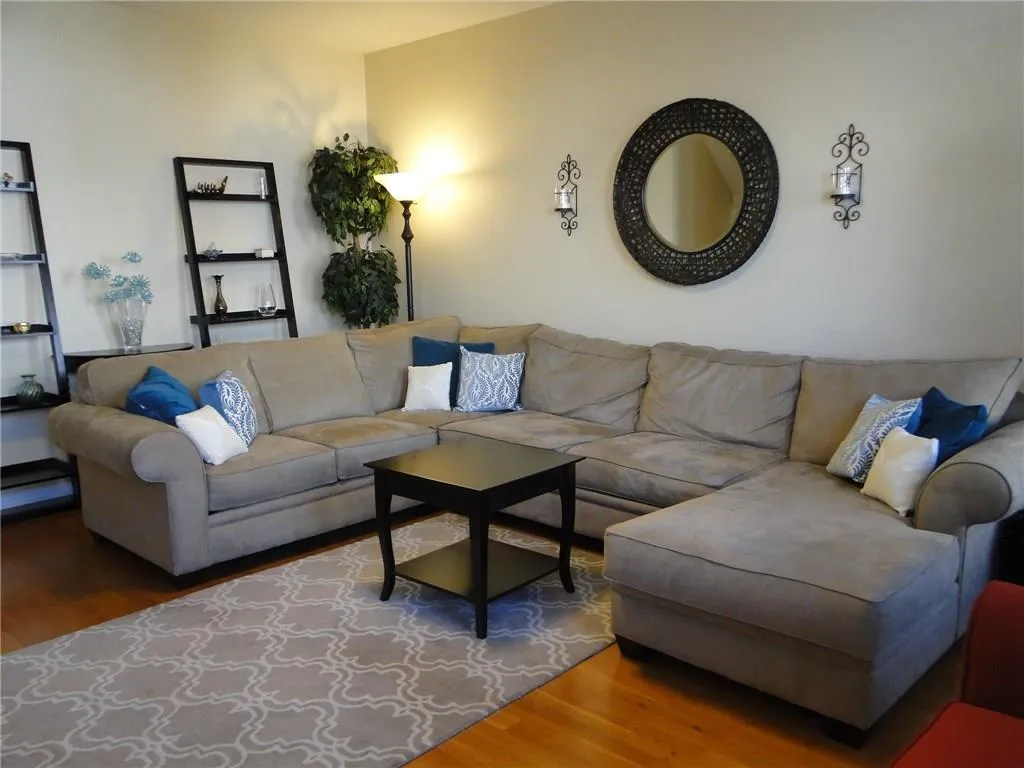 3662 Chattahoochee Summit Drive Unit 3662, Atlanta, Georgia 30339, 3 Bedrooms Bedrooms, ,3 BathroomsBathrooms,Residential,Sold,3662 Chattahoochee Summit Drive Unit 3662,5608399